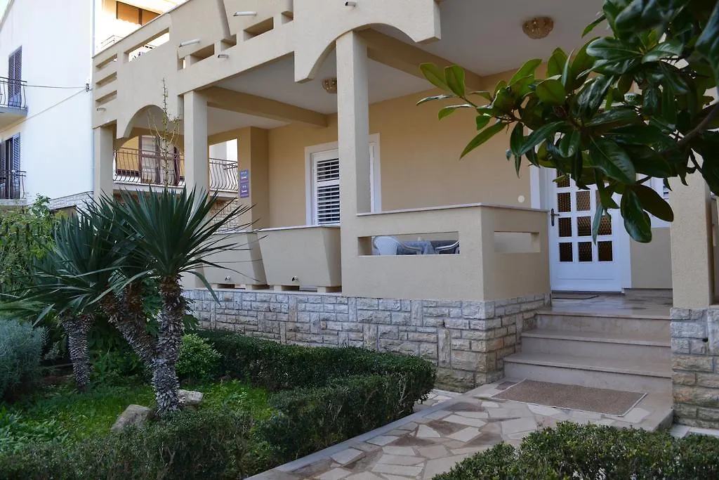 Apartments Sanda Zadar